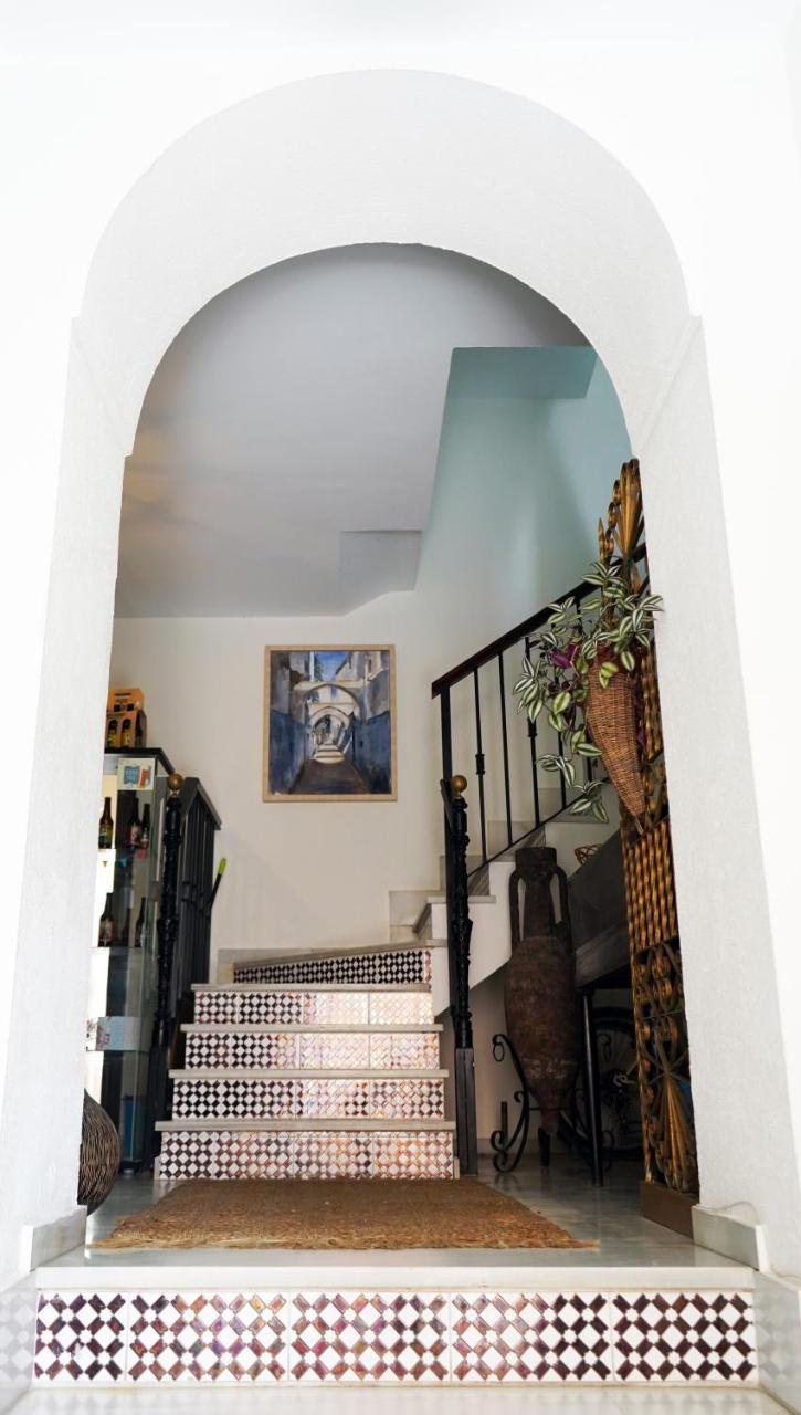 Hostal Trafalgar Barbate Exterior photo